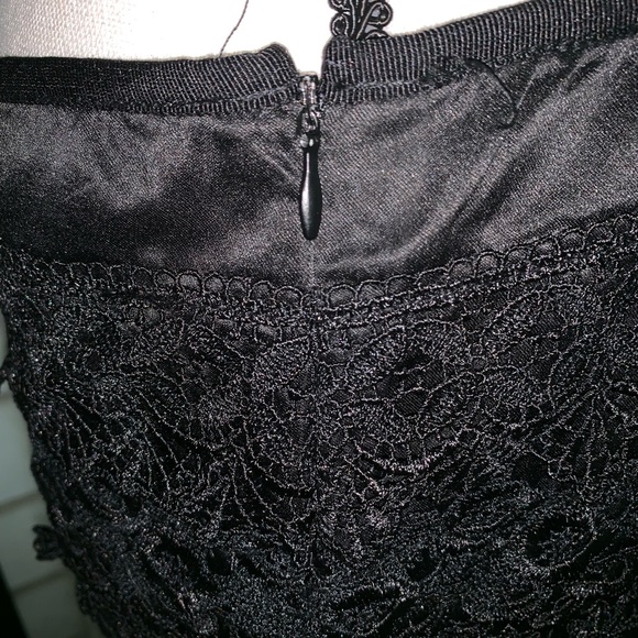 Pauln RC Black Boho Lace Shorts - Picture 4 of 7